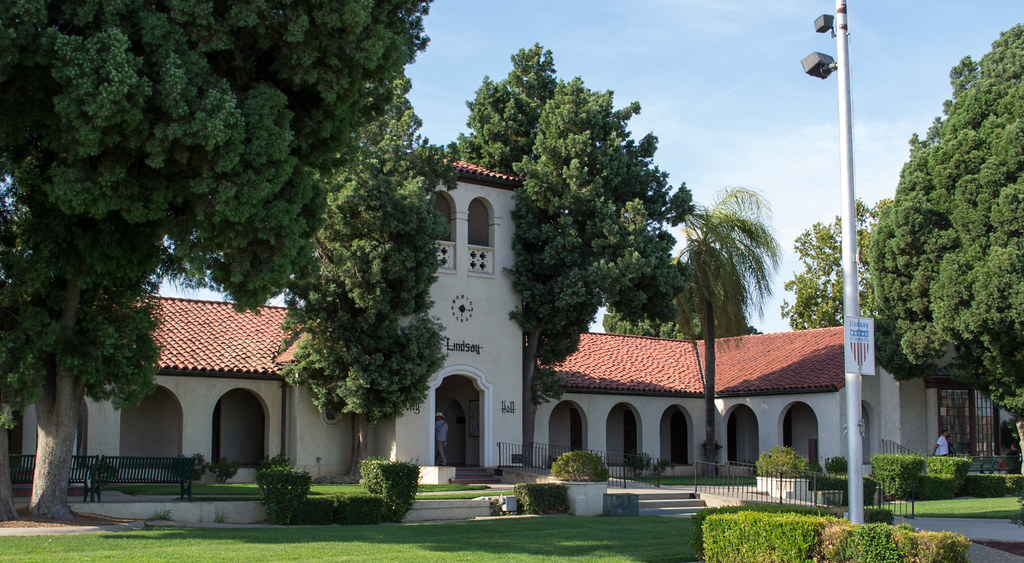 Government Lindsay California